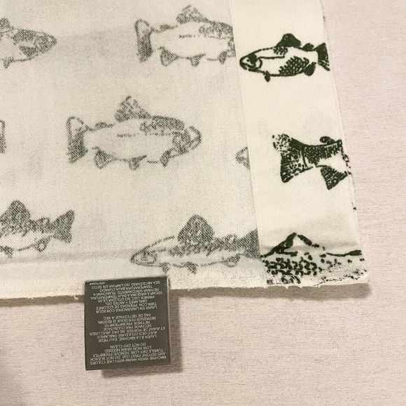 Eddie Bauer School of Fish Lot of 2 Pillow Cases 29.5 x 19 Inch - Picture 7 of 16